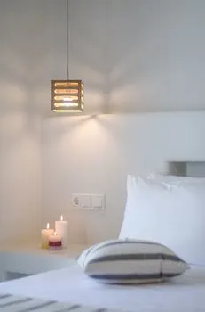 Agnanti Hotel 2*