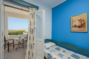 Agnanti Hotel 2*