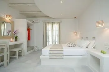 Agnanti Hotel 2*