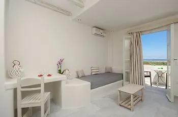 Agnanti Hotel